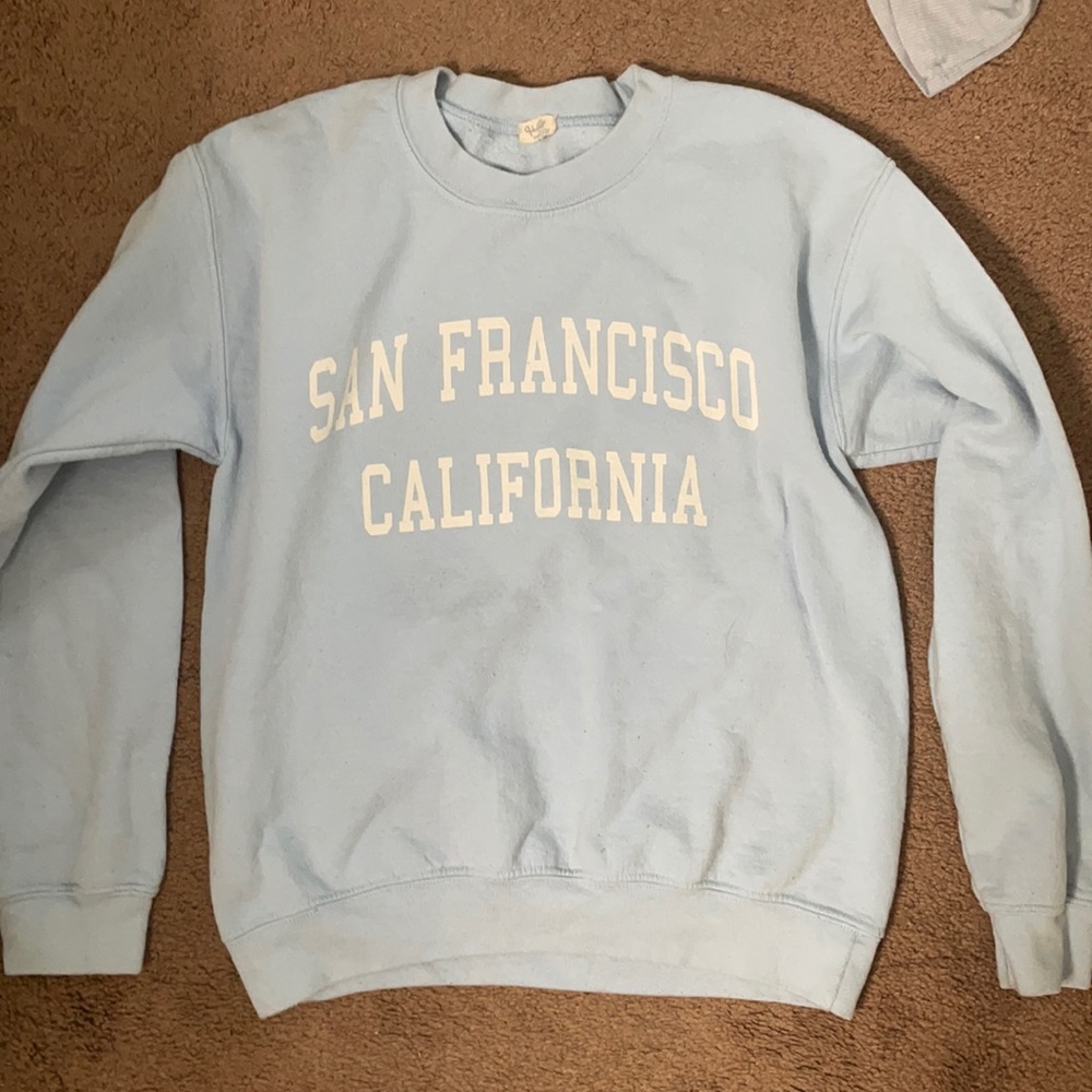 Brandy Melville Crewneck!!